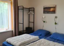 1000134734