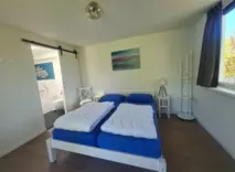 1000134586